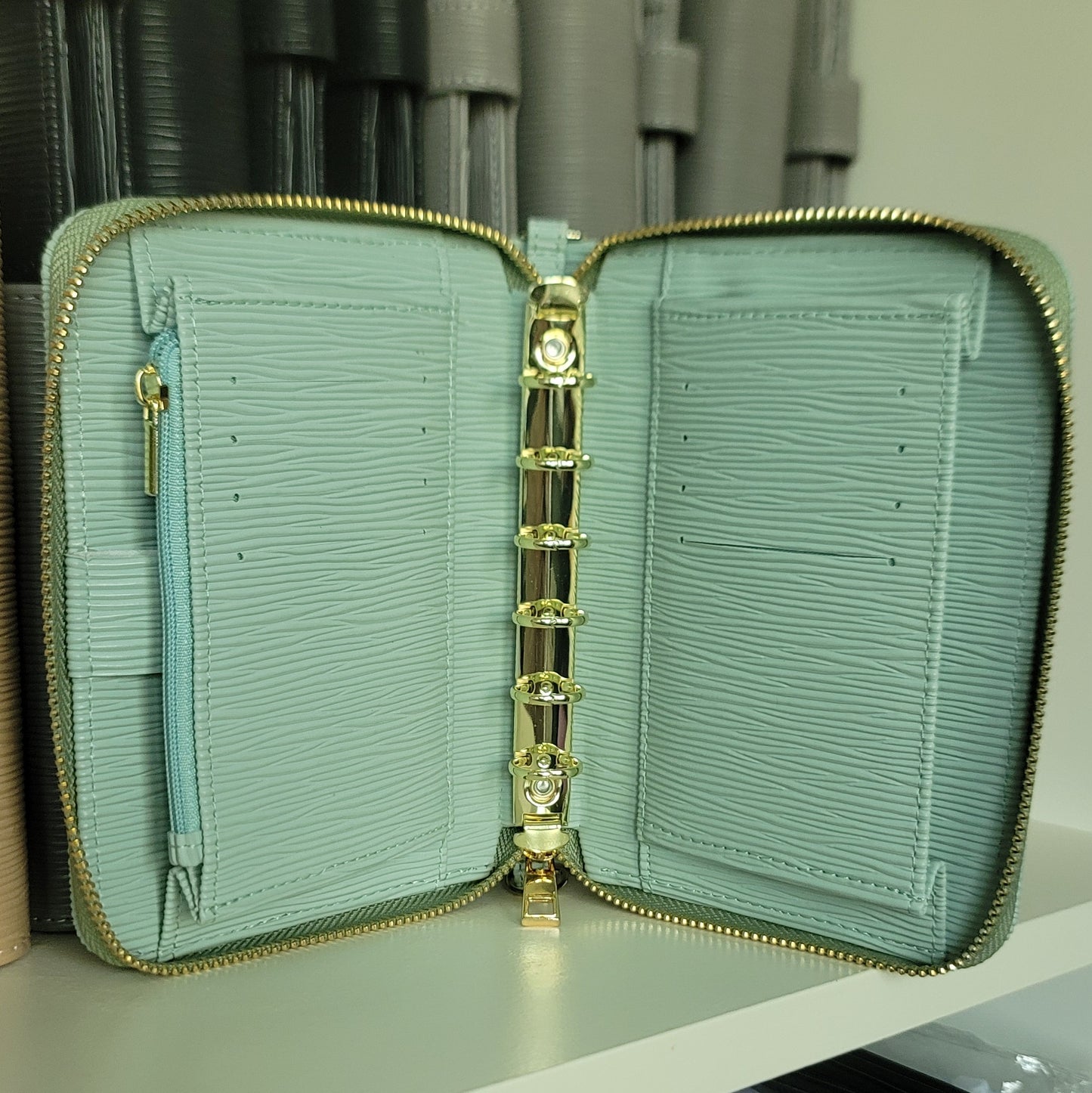 A7 Luxe Zip Cash Wallet