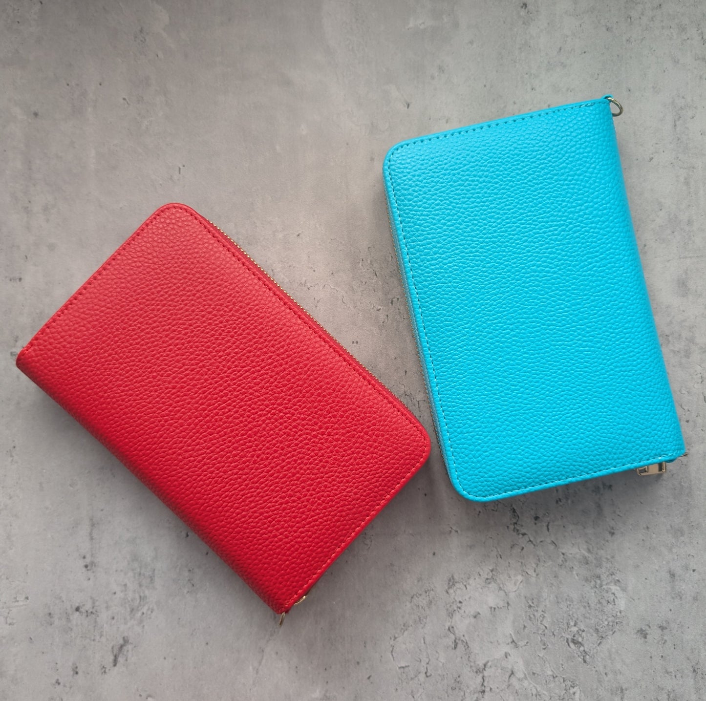 A6 Pebble Zippy Wallet