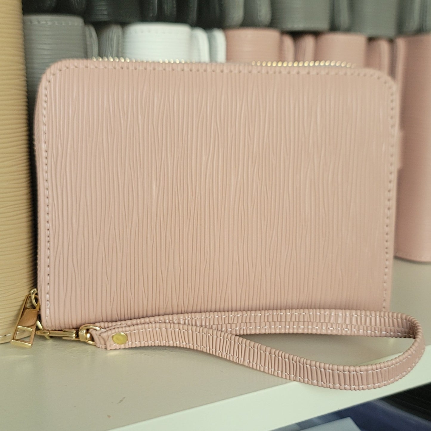 A7 Luxe Zip Cash Wallet