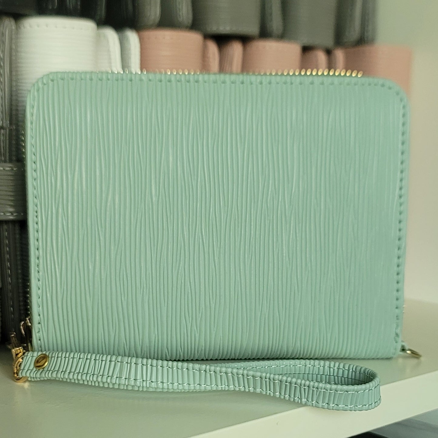 A7 Luxe Zip Cash Wallet