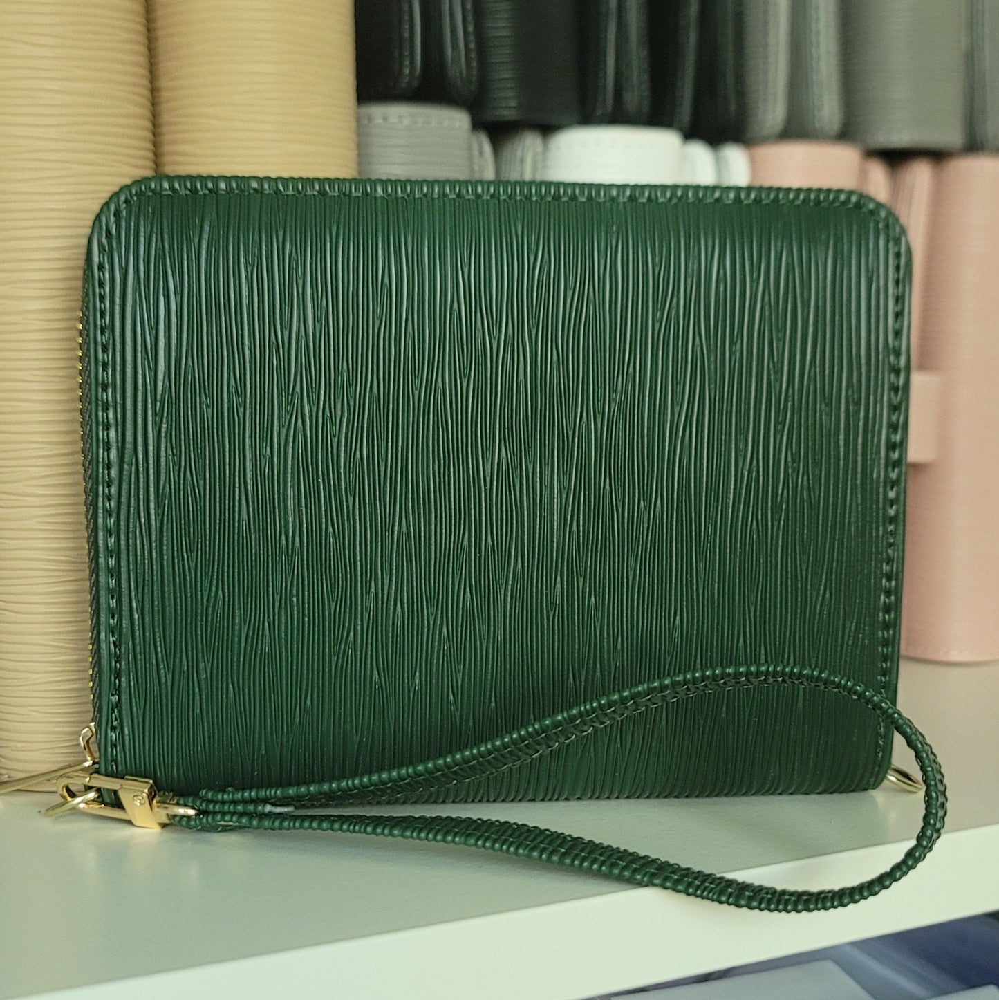 A7 Luxe Zip Cash Wallet